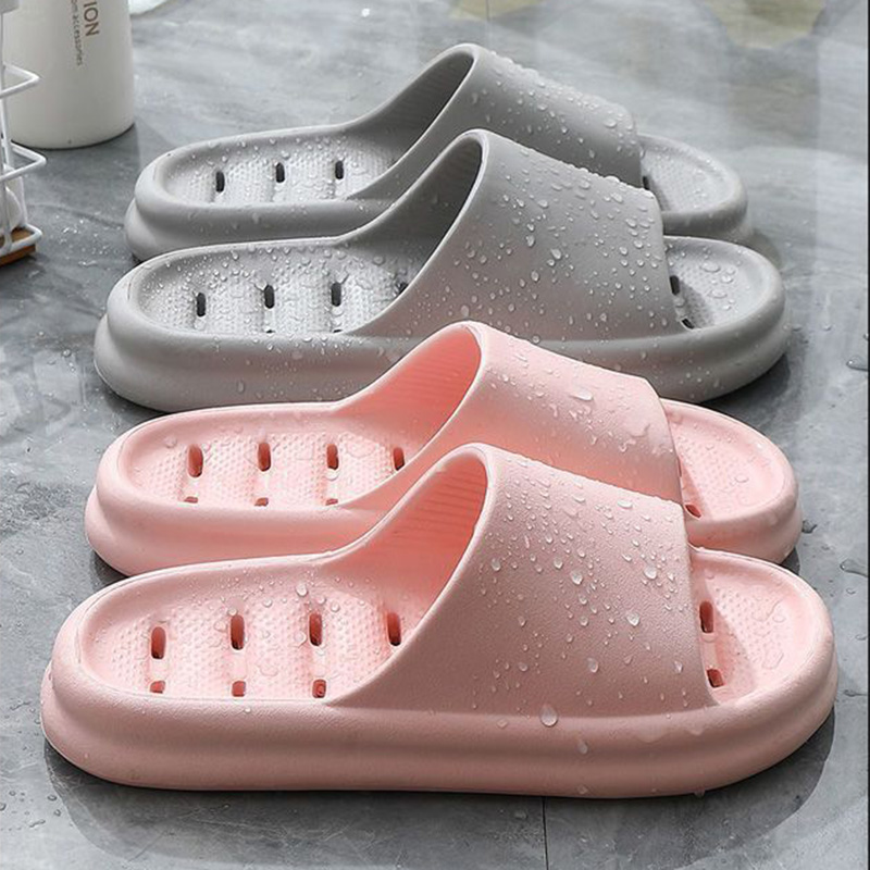Women Shoes Model - รองเท้าแตะห้องน้ำแบบเจาะรู EVA สำหรับผู้หญิง พื้นนุ่ม ระบายน้ำได้ดี รองเท้าสวมใส่ในบ้านสำหรับคู่รัก
