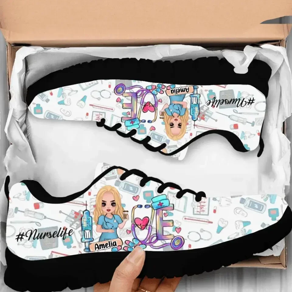 Women'S Shoes Nursing - รองเท้าพยาบาลน่ารักแบบผูกเชือก ผู้หญิง รองเท้าผ้าตาข่ายลายเครื่องมือแพทย์ รองเท้าผู้หญิง น้ำหนักเบา ของขวัญ