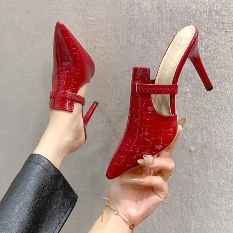 Women Shoes Types - รองเท้าส้นสูงแบบ Baotou สไตล์ใหม่ปี 2026 ส้นแหลม 8.5