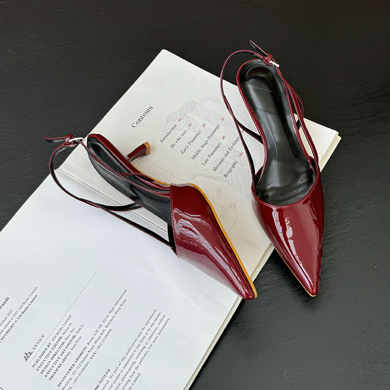 Women'S Shoes Burgundy - รองเท้าส้นสูงสีแดงเบอร์กันดีสำหรับผู้หญิง หัวแหลม สายรัดส้น ดีไซน์หรูหรา ส้นเตี้ย รองเท้าปั๊มส์สำหรับสุภาพสตรี