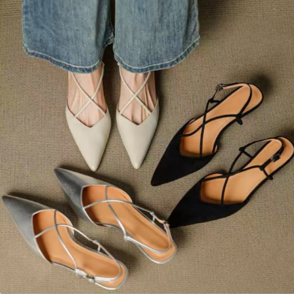 Women Shoes Mules - รองเท้าส้นเตี้ยแบบสวมปลายแหลมสไตล์ใหม่ปี 2026 สำหรับผู้หญิง สไตล์ฝรั่งเศสย้อนยุค สายรัดหัวเข็มขัดเดี่ยว แฟชั่นรองเท้าส้นสูงปลายแหลม