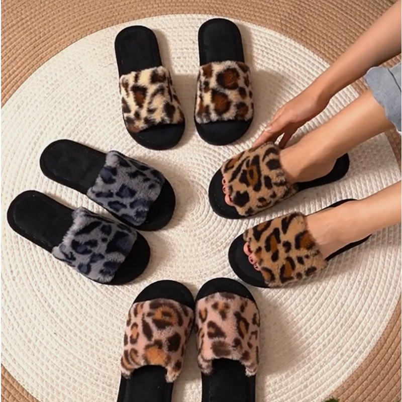 Leopard Print Heels - รองเท้าแตะขนเฟอร์ลายเสือดาวสำหรับฤดูหนาวปี 2025 นุ่ม อุ่น น้ำหนักเบา ส้นแบน