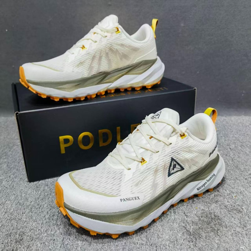 รองเท้าวิ่งกลางแจ้งขายดีที่สุด - Women'S Shoes Vs Men'S บทวิจารณ์และราคา