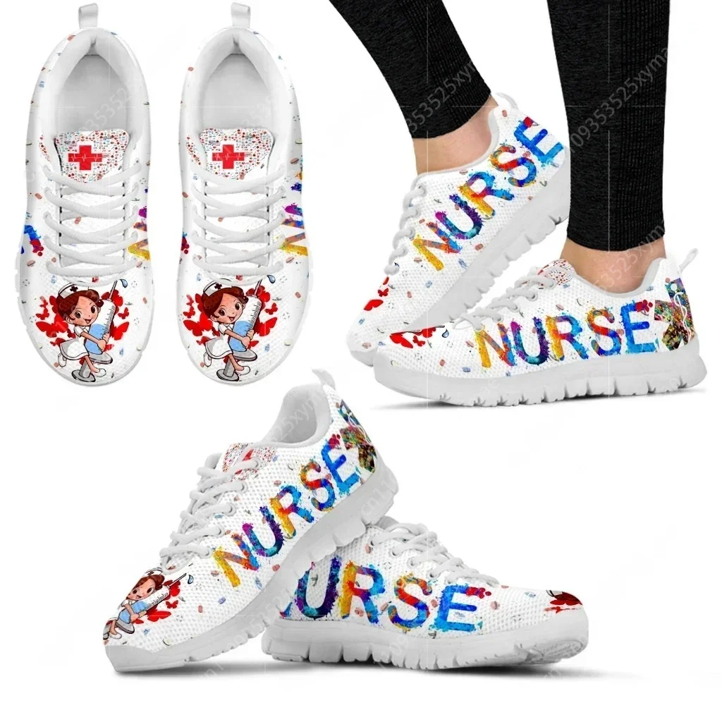 รองเท้าผ้าใบลายการ์ตูนพยาบาลน่ - Women'S Shoes Nursing บทวิจารณ์และราคา