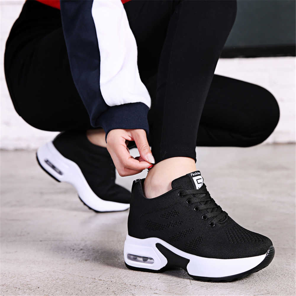 ความสูงขึ้นผ้ารองเท้าผ้าใบที่ด - Women Shoes Types บทวิจารณ์และราคา