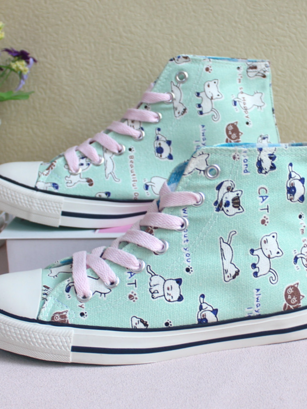 รองเท้าผ้าใบหุ้มข้อสูงลายการ์ต - Women'S Shoes Hands Free บทวิจารณ์และราคา