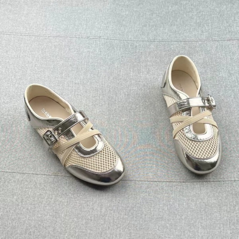 รองเท้าผ้าใบแบบสานรุ่นใหม่ 202 - Women Shoes Model บทวิจารณ์และราคา