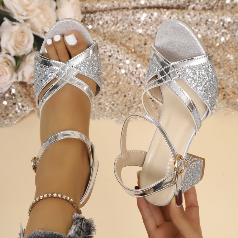 รองเท้าส้นบล็อกแบบเปิดนิ้วเท้า - Women Shoes Model บทวิจารณ์และราคา