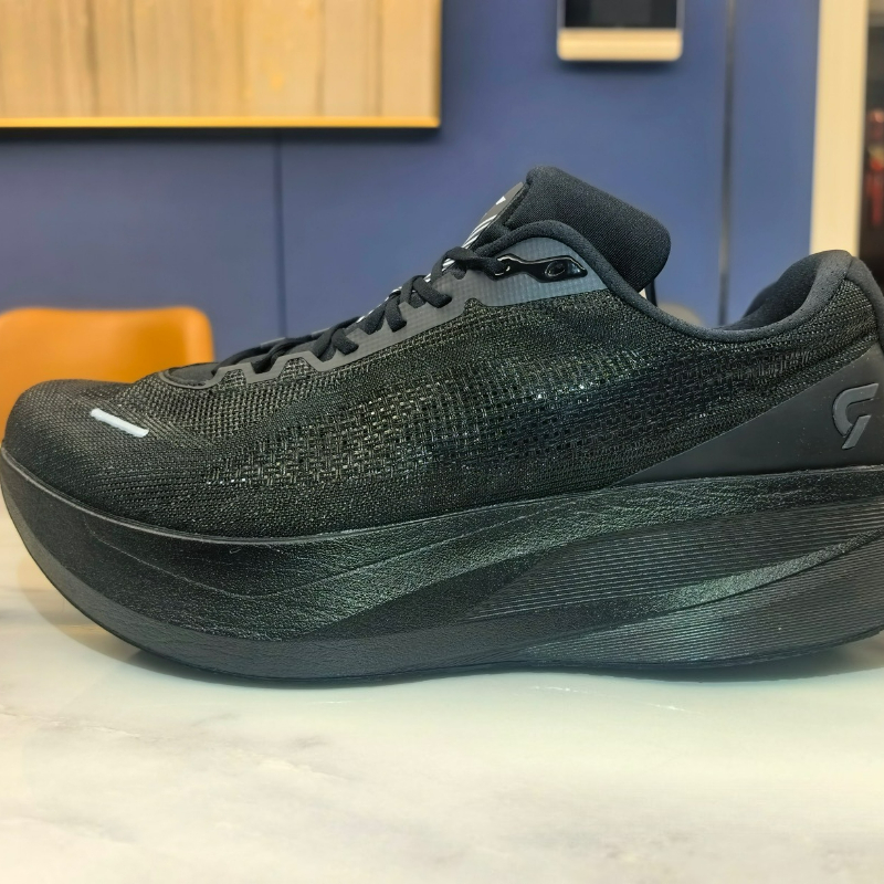 รองเท้าวิ่ง DYNAFISH สำหรับผู้ - Women'S Shoes Vs Men'S บทวิจารณ์และราคา
