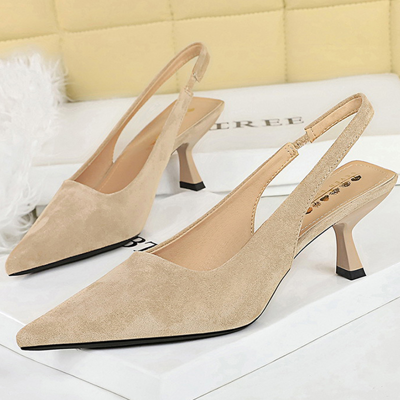 รองเท้าส้นสูงสไตล์ฝรั่งเศสแบบใ - Women Shoes Model บทวิจารณ์และราคา