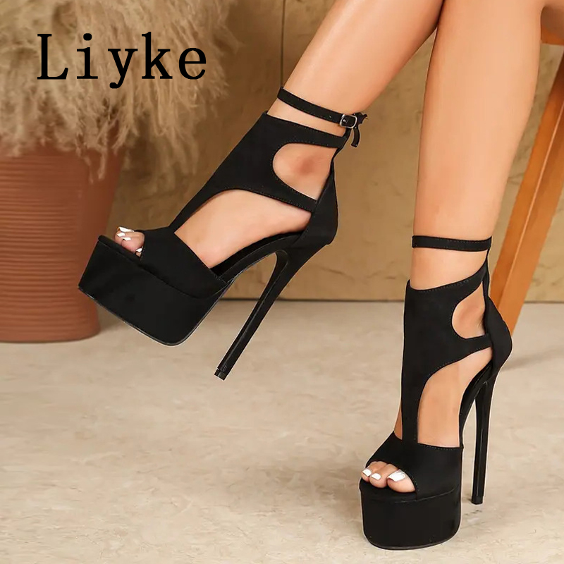 รองเท้าส้นสูงแบบแพลตฟอร์ม รุ่น - Leopard Print Heels บทวิจารณ์และราคา
