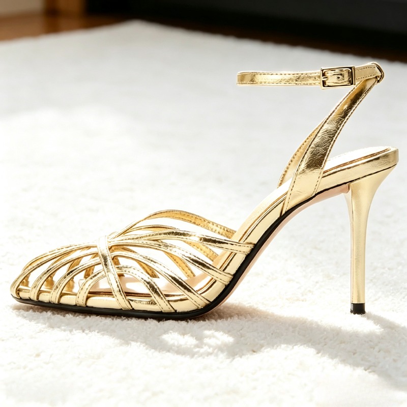 รองเท้าส้นสูงแบบรัดข้อเท้าสีทอ - Women Shoes Model บทวิจารณ์และราคา